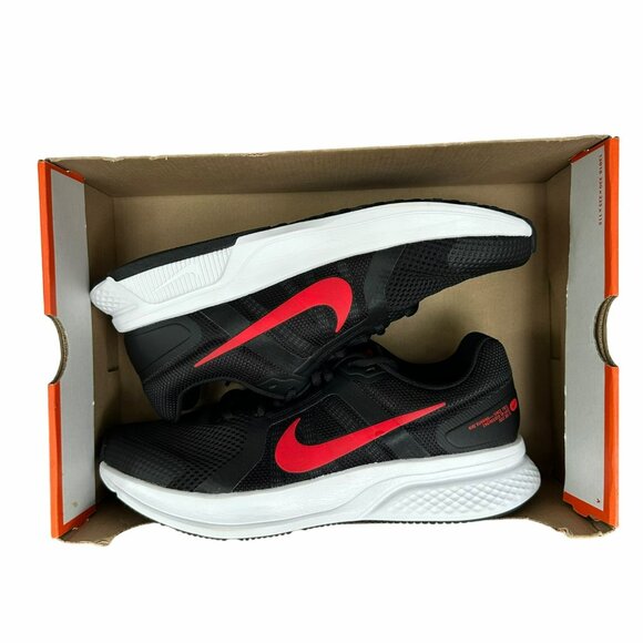 ❤️❤️Nike Run Swift 2 Size 9.5 Men's Shoes Road Running Black/Red CU3517-003 New - Picture 7 of 10